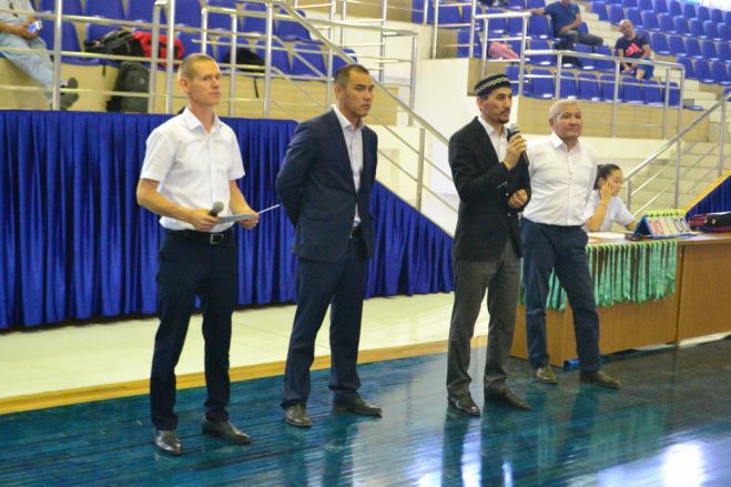 Өкіл имам волейболдан өткен қалалық біріншілікке қатысты